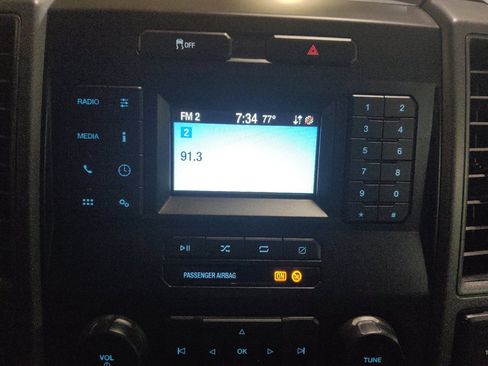 Used 2020 Ford F250 XL w/ Power Equipment Group AWD/4WD image 25