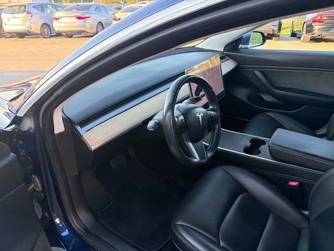 Used 2018 Tesla Model 3 Long Range RWD image 16