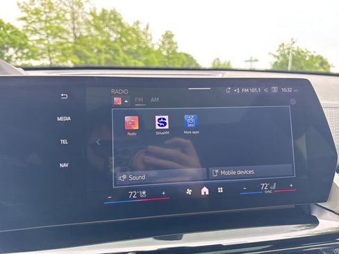 Certified 2025 BMW X2 xDrive28i AWD/4WD image 8