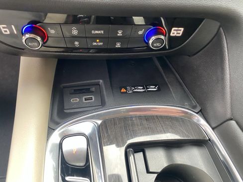 Certified 2023 Buick Enclave Essence AWD/4WD image 45