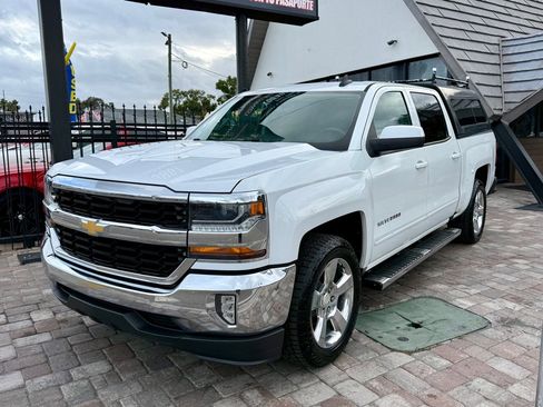 Used 2017 Chevrolet Silverado 1500 LT w/ All Star Edition image 4