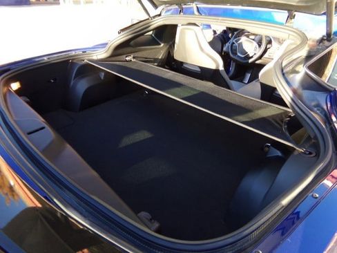 Used 2018 Chevrolet Corvette Grand Sport image 11