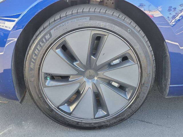 Used 2025 Tesla Model 3 Long Range RWD image 25