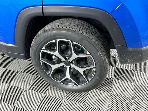 New 2026 Jeep Compass Limited w/ Sun, Sound & Navigation Group image 38