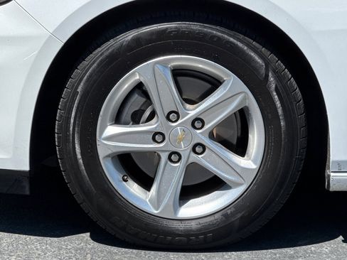 Used 2022 Chevrolet Malibu LS w/ LPO, Floor Liner Package FWD image 35