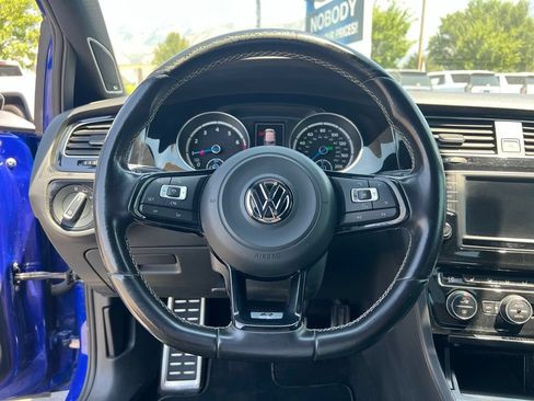 Used 2017 Volkswagen Golf R 4-Door AWD/4WD image 31