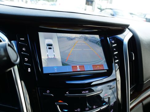 Used 2018 Cadillac Escalade ESV Premium Luxury image 29