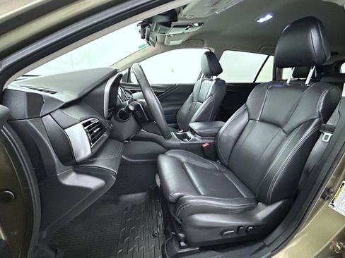 Used 2024 Subaru Outback Limited image 10