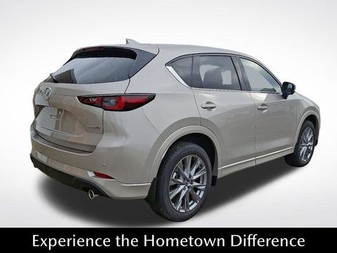 New 2025 MAZDA CX-5 AWD 2.5 S w/ Premium Plus Pkg image 4