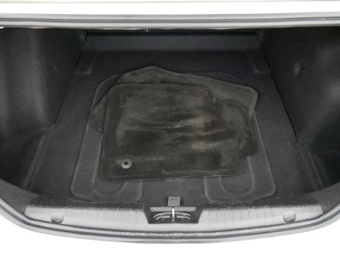 Used 2015 Chevrolet Cruze LT image 19