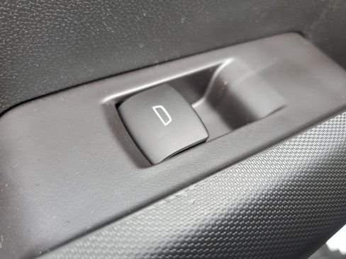 New 2026 GMC Canyon Elevation image 14