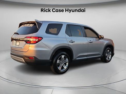 Used 2023 Honda Pilot EX-L image 7