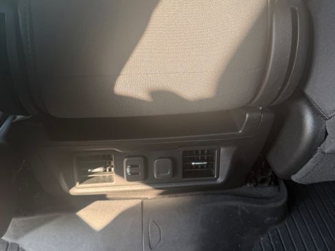 Used 2021 Chevrolet Silverado 1500 RST image 12