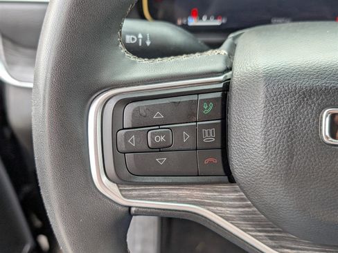 Used 2024 Jeep Wagoneer Series II w/ Flexible Seating Group AWD/4WD image 23