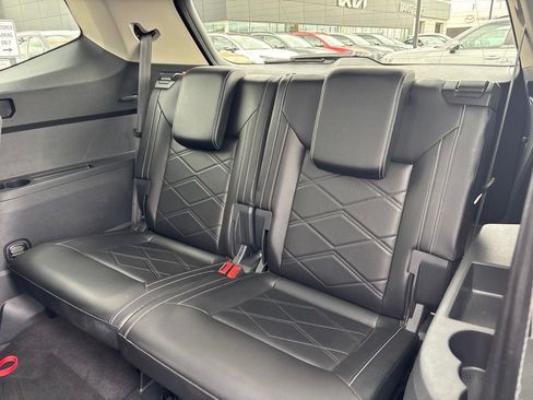 Used 2024 Volkswagen Atlas SE AWD/4WD image 26