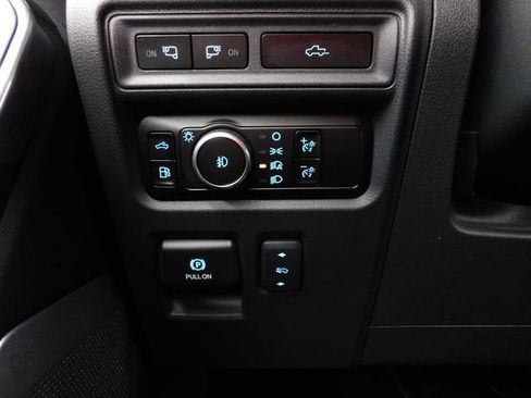 Used 2023 Ford F150 Lariat w/ Equipment Group 502A High image 36