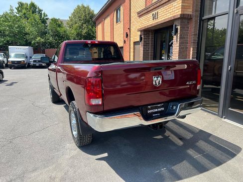 Used 2017 RAM 2500 Tradesman w/ Chrome Appearance Group AWD/4WD image 5