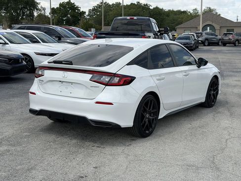 Used 2024 Honda Civic Sport image 5