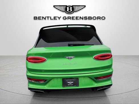 Used 2021 Bentley Bentayga Speed AWD/4WD image 13