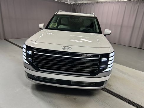 New 2026 Hyundai Palisade Calligraphy image 2