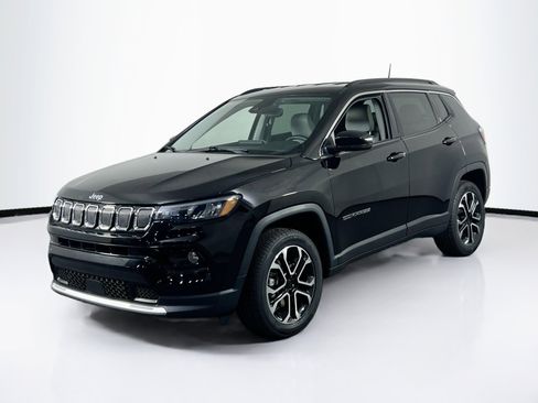 Used 2022 Jeep Compass Limited AWD/4WD image 1