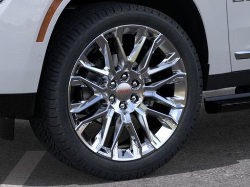 New 2026 GMC Yukon Denali w/ Denali Reserve Package AWD/4WD image 9