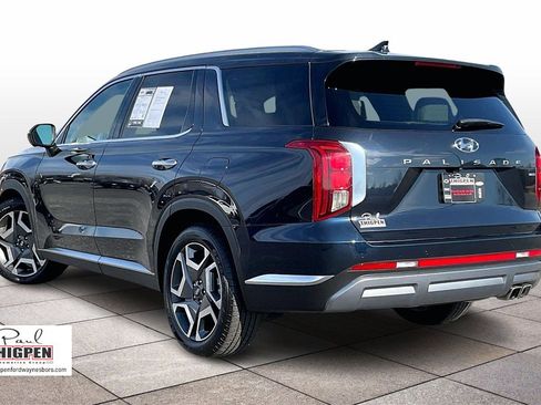 Used 2024 Hyundai Palisade Limited image 2