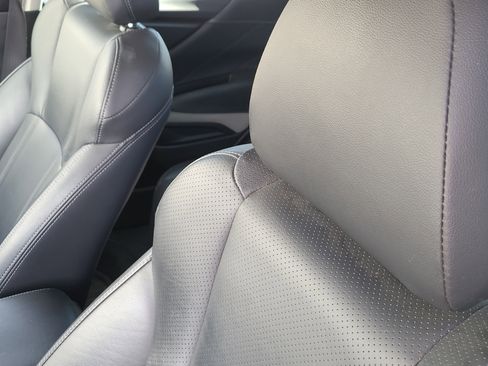 Used 2023 Subaru Forester Limited image 14