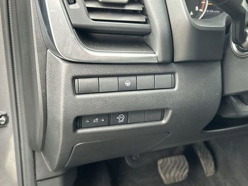 Certified 2023 Nissan Rogue SV image 17