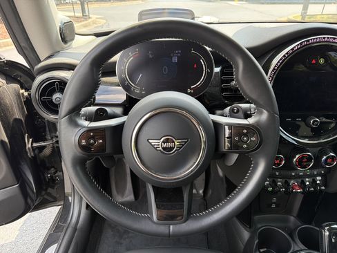 Certified 2023 MINI Cooper S FWD image 10