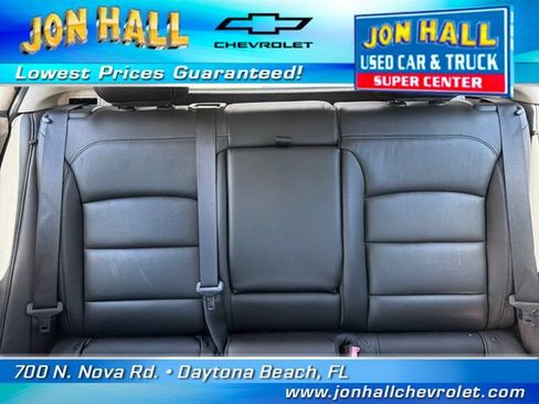 Used 2018 Chevrolet Cruze Premier FWD image 20