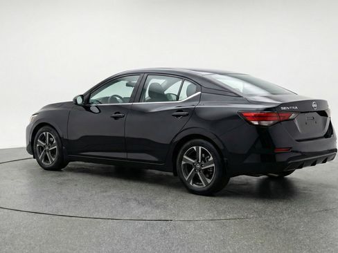 Used 2025 Nissan Sentra SV FWD image 6