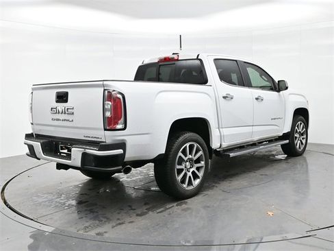 Used 2021 GMC Canyon Denali image 7