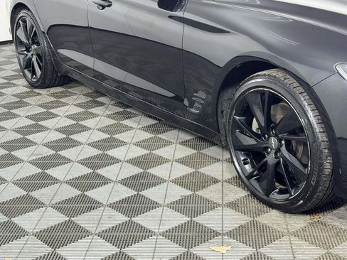 Used 2023 Genesis G70 3.3T w/ Sport Advanced Package image 12