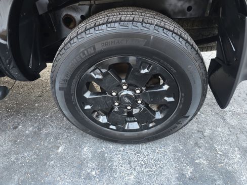 Used 2022 Ford Ranger Lariat w/ Equipment Group 501A High image 9