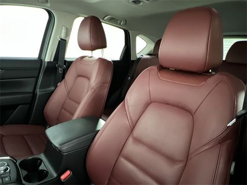 Certified 2023 MAZDA CX-5 Carbon Edition image 13