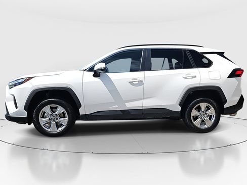 Certified 2025 Toyota RAV4 XLE FWD image 8