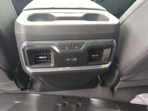 Used 2024 Chevrolet Silverado 2500 High Country w/ Technology Package AWD/4WD image 55