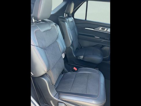 New 2026 Ford Explorer ST w/ Sun And Sound Package image 15