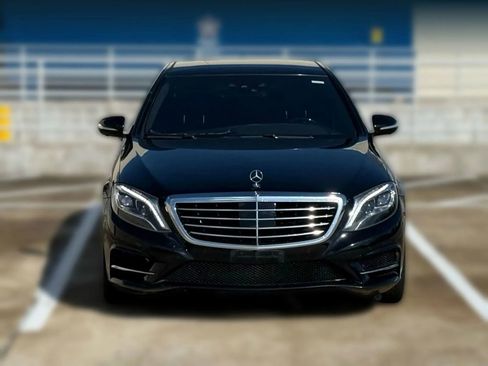 Used 2015 Mercedes-Benz S 550 Sedan image 2