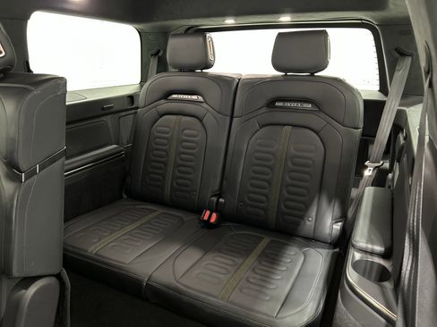 Used 2024 Rivian R1S Adventure image 22