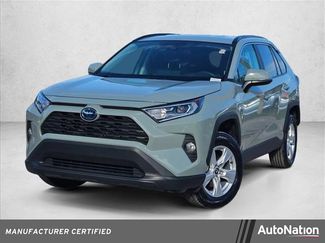 Used 2020 Toyota RAV4 XLE video 1