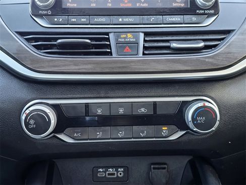 Used 2023 Nissan Altima 2.5 SV image 15