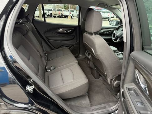 Used 2024 GMC Terrain SLE AWD/4WD image 14