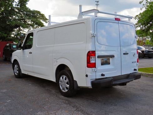 Used 2018 Nissan NV 1500 S w/ Rear Door Glass Package RWD image 9