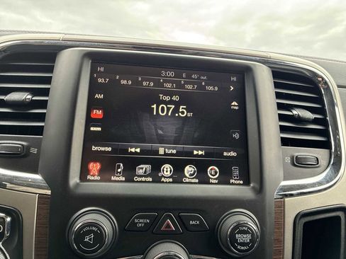 Certified 2017 RAM 1500 Laramie w/ Convenience Group image 12