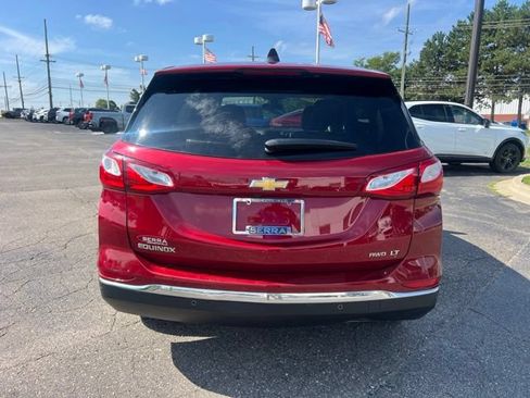Used 2020 Chevrolet Equinox LT w/ Driver Convenience Package AWD/4WD image 6