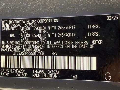 Used 2025 Toyota 4Runner SR5 AWD/4WD image 46