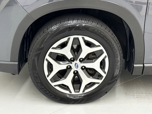 Used 2020 Subaru Forester Premium w/ Popular Package #1 AWD/4WD image 10