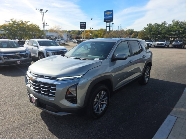 New 2027 Chevrolet Equinox LT w/ Convenience Package II AWD/4WD image 6